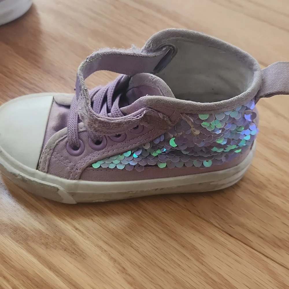 Toddler Lavender Sequin High Top Sneakers Size 7 - Picture 3 of 17
